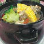 玉米棒排有瓦罐汤